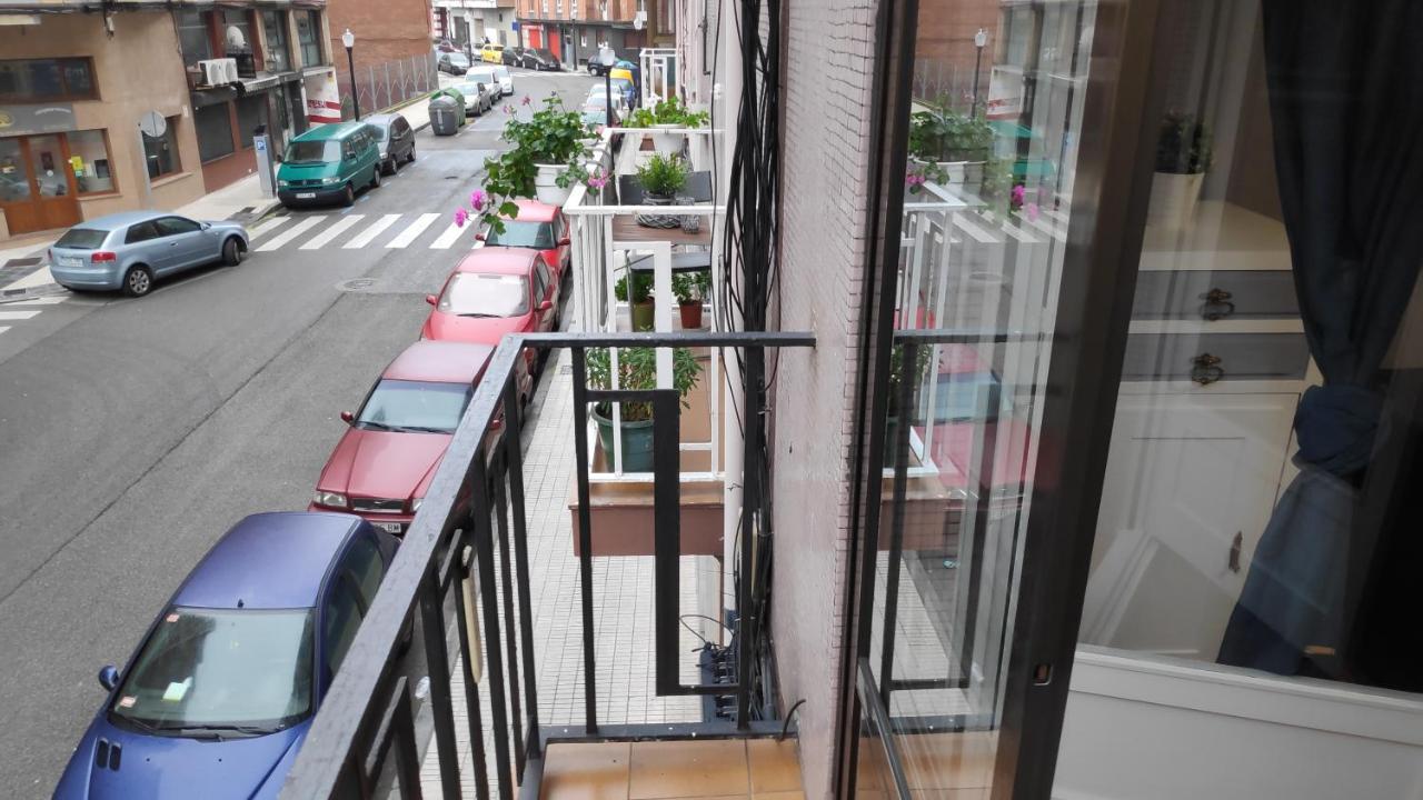 Apartament Centro De Gijon A Seis Minutos De La Playa Zewnętrze zdjęcie